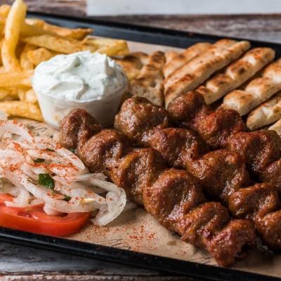 Streetsouvlaki Kebab 55460ef46f602b8eef8ffbe81d7d32d5